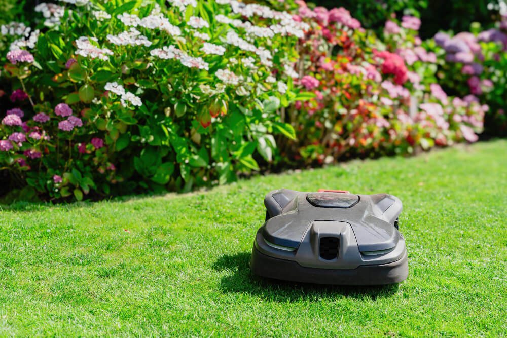 Robot tondeuse : Cramer ou Husqvarna, lequel choisir ? 3